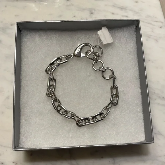 🔥🆕 Kendra Scott Korinne Silver Chain Bracelet🔥 - Picture 3 of 7
